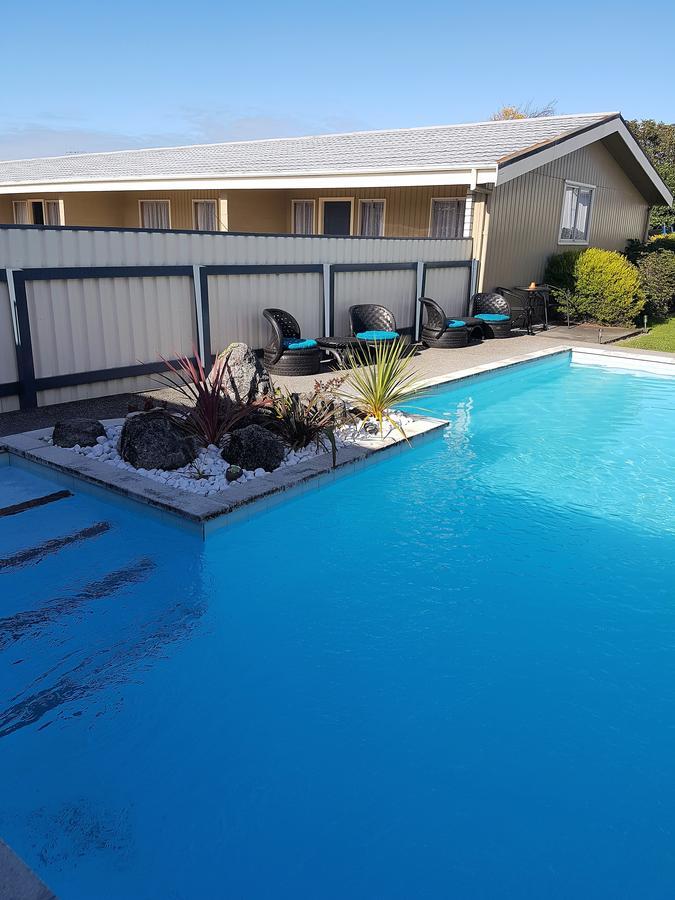 נאפייר Gardner Court Motel מראה חיצוני תמונה
